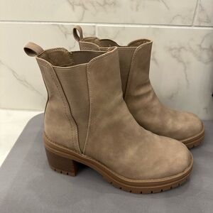 MIA Women's Taupe Ankle Booties